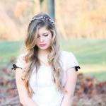 Bridal tiara with white ber..