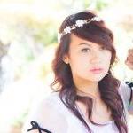 Bridal headband, white berr..