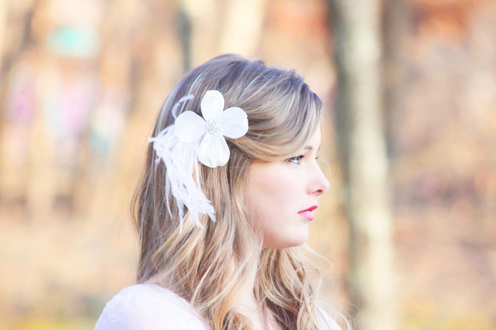 Love Song - Dogwood flower hair clip, bridal hair clip, ostrish feather hair clip